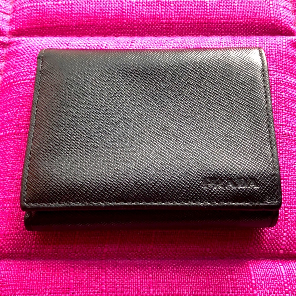 AUTHENTIC PRADA Saffiano Leather Tri-fold Black Wallet